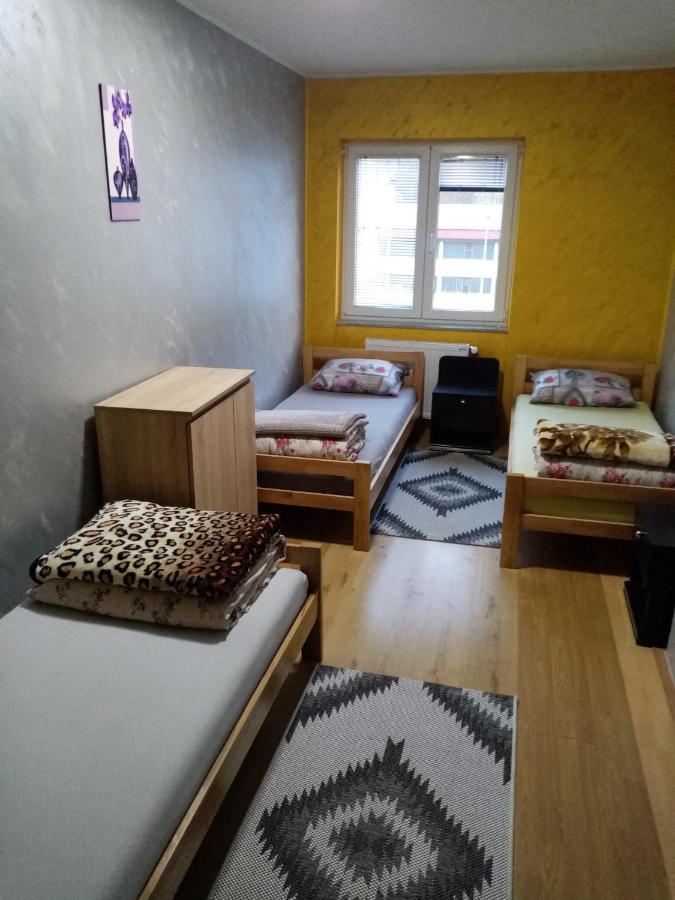 Hotel Prenociste Duga Užice Exteriér fotografie